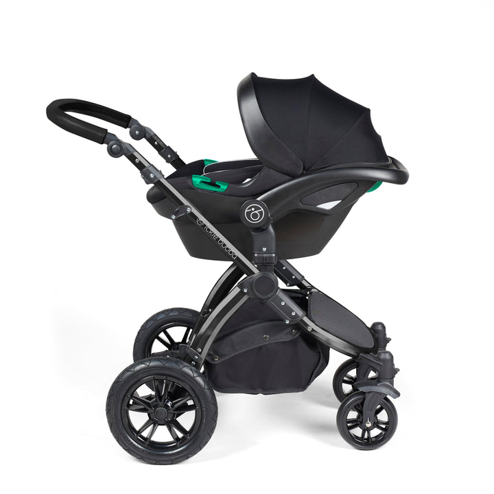 Stomp Luxe All In One Travel System with Stratus i-Size Car Seat & Base - As Good As New